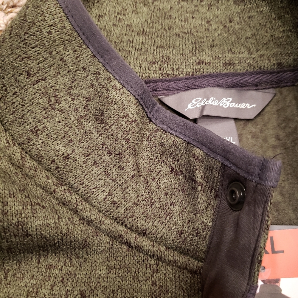 Eddie Bauer Convector Snap Mock - Picture 11 of 14